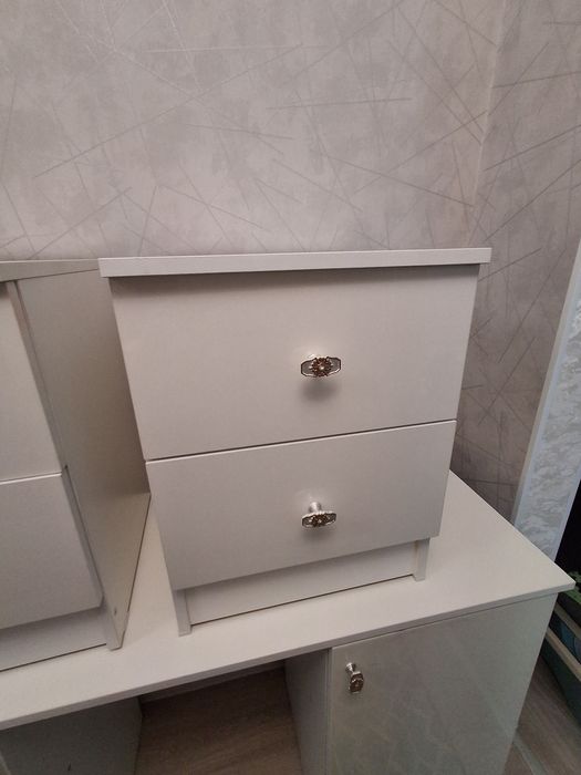 Комод с тумбой (в отличном состоянии)