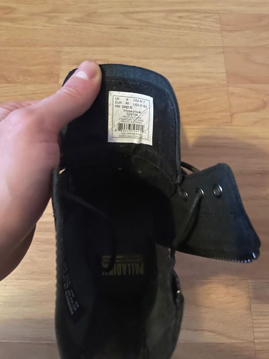 Ghete Palladium PALLATROOPER OFF-1 NOI mărime 40 Unisex