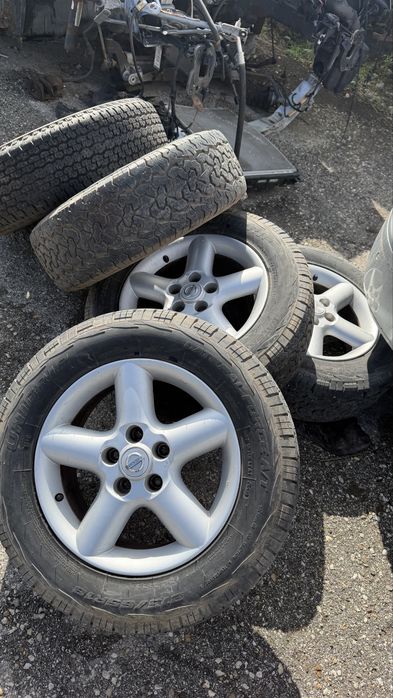 Джанти Лети с АТ Гуми 215/65/16 за Нисан Х трайл