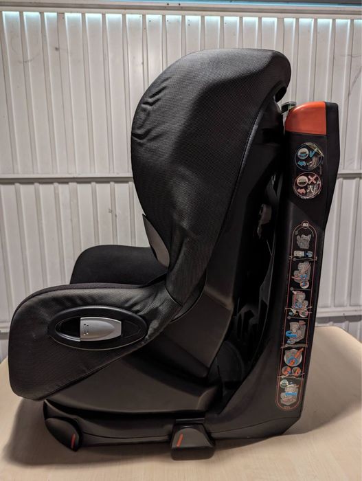 Столче за кола Maxi cosi Axiss