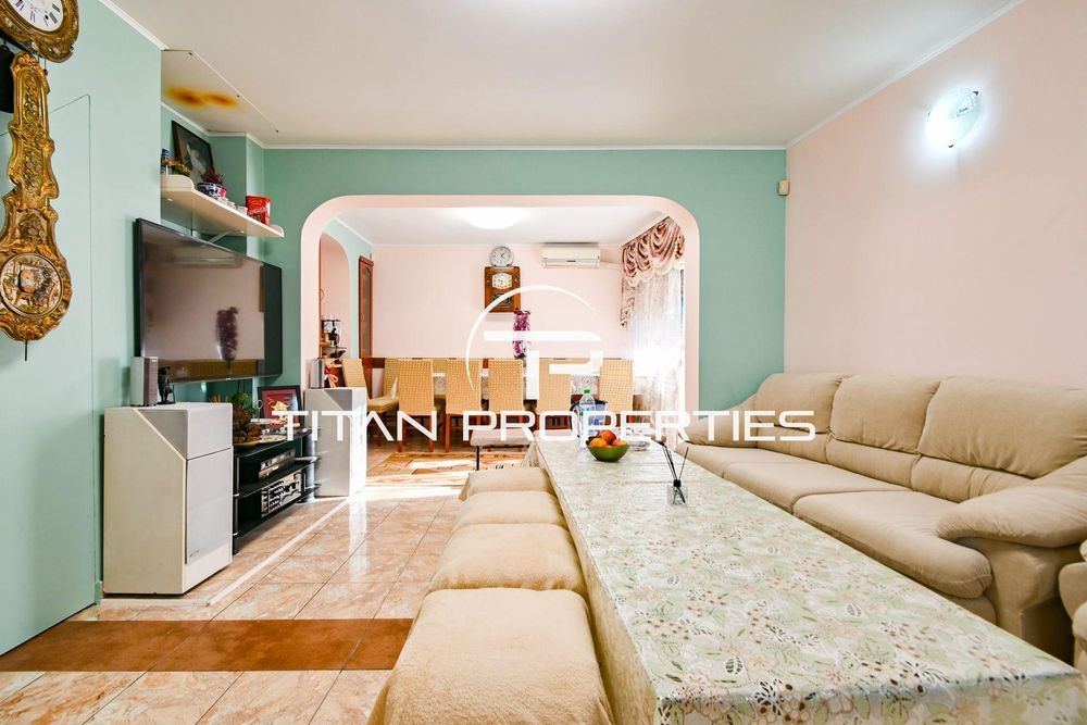 Къща за продажба в ж.к. Надежда 2