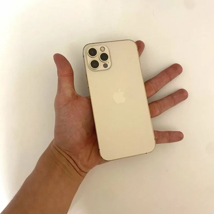 Iphone 12 pro тел