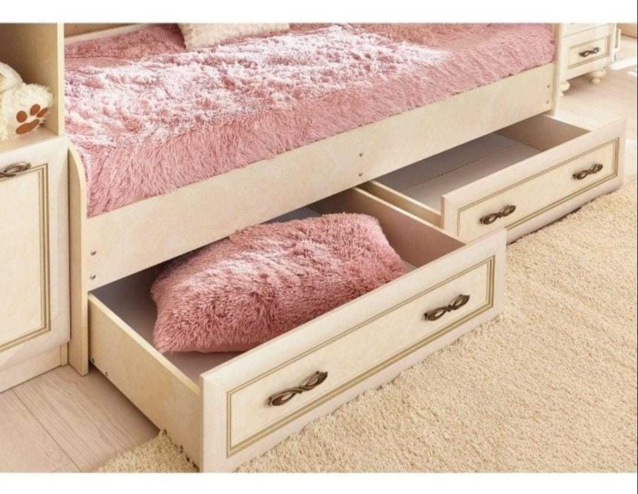 Продам кровать фирмы Любимый дом