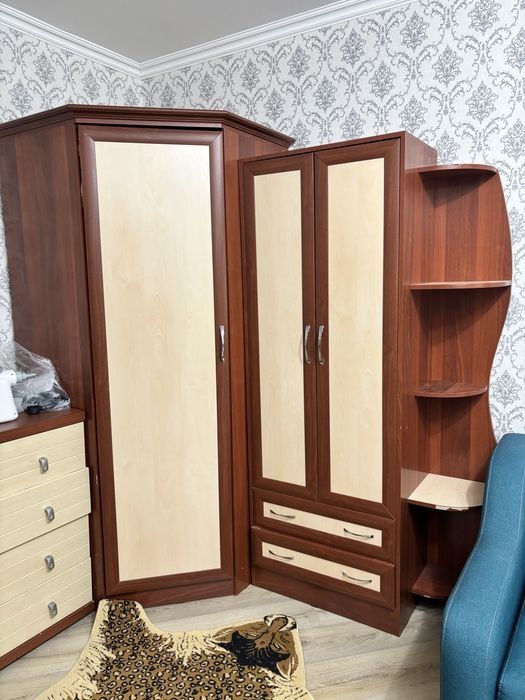 Продам шкаф и комод