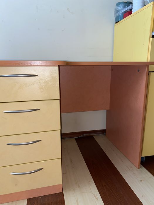 Двойно бюро за стая/офис