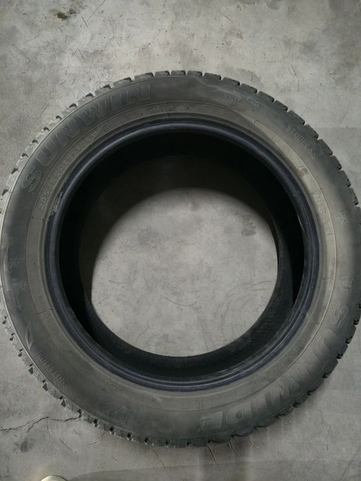 Продам зимние шины sunwide sunwin