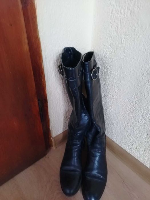 Ботуши до коляното