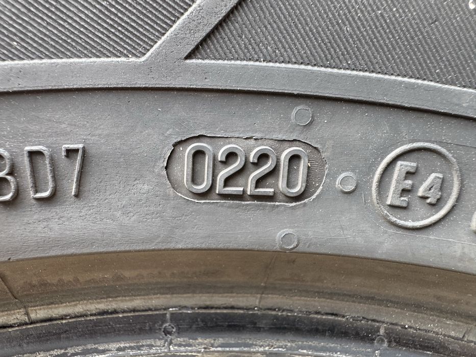235 65 17 Continental