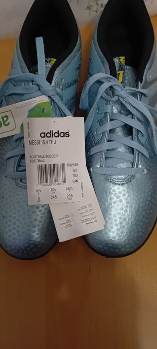Нови стоножки Adidas Messi