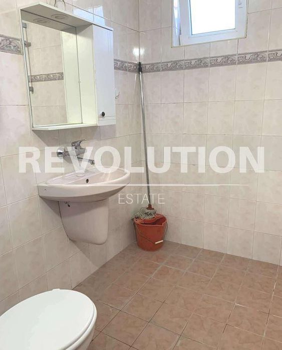 Дава се под наем Двустаен апартамент в Варна, Спортна зала - 65 кв.м за 500 € - Снимка #6