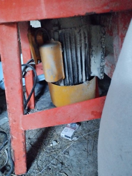 Продам дробилку в хорошем состоянии