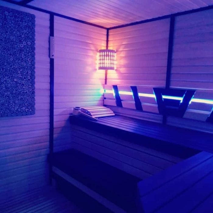 Семейная баня. Бассейна НЕТ