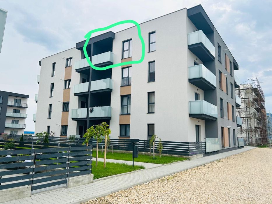 Inchiriez garsoniera cu dressing separat