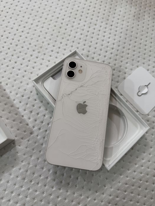 iphone 12 эмкость 79