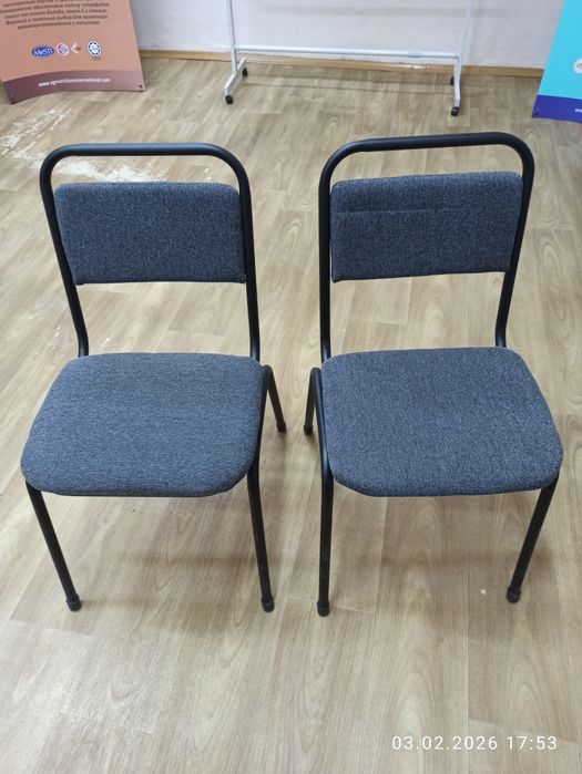 Продается офисный стол