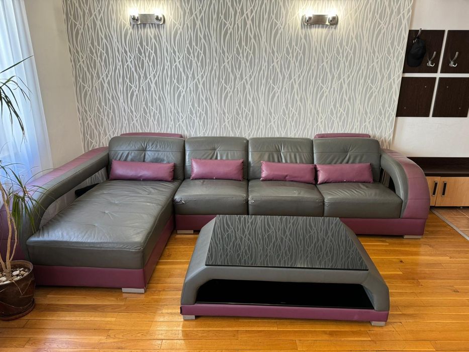 Vând colțar piele DIVANI&SOFA