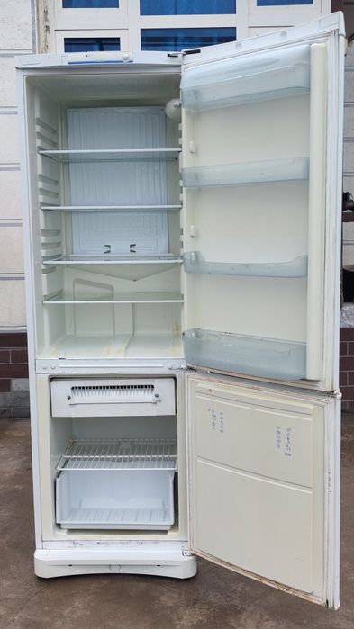 Холоделник INDESIT