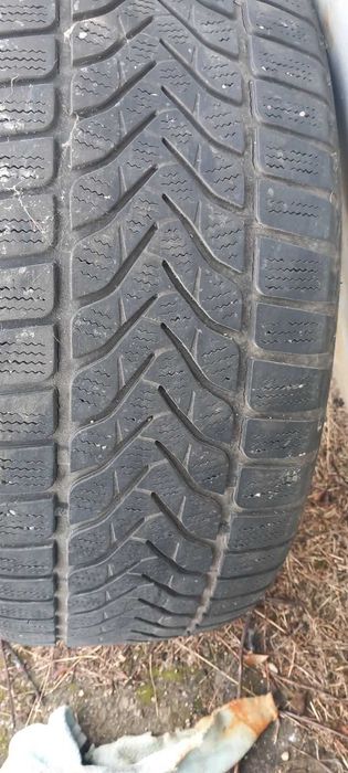 Зимни гуми 4 налични