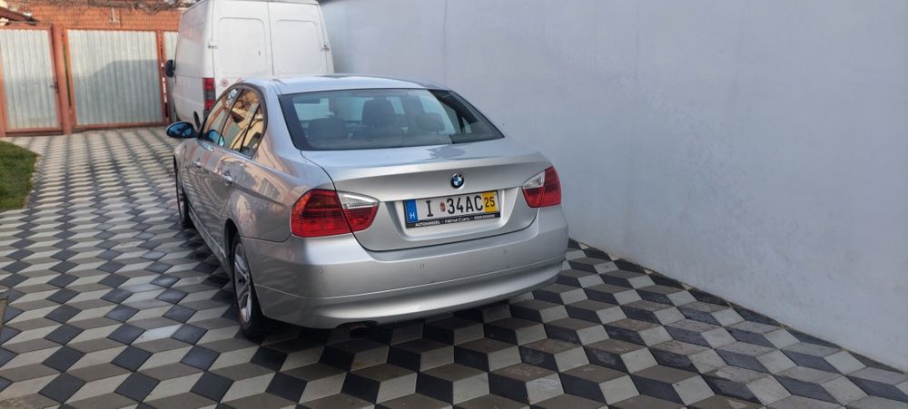 Vând bmw 318i e 90