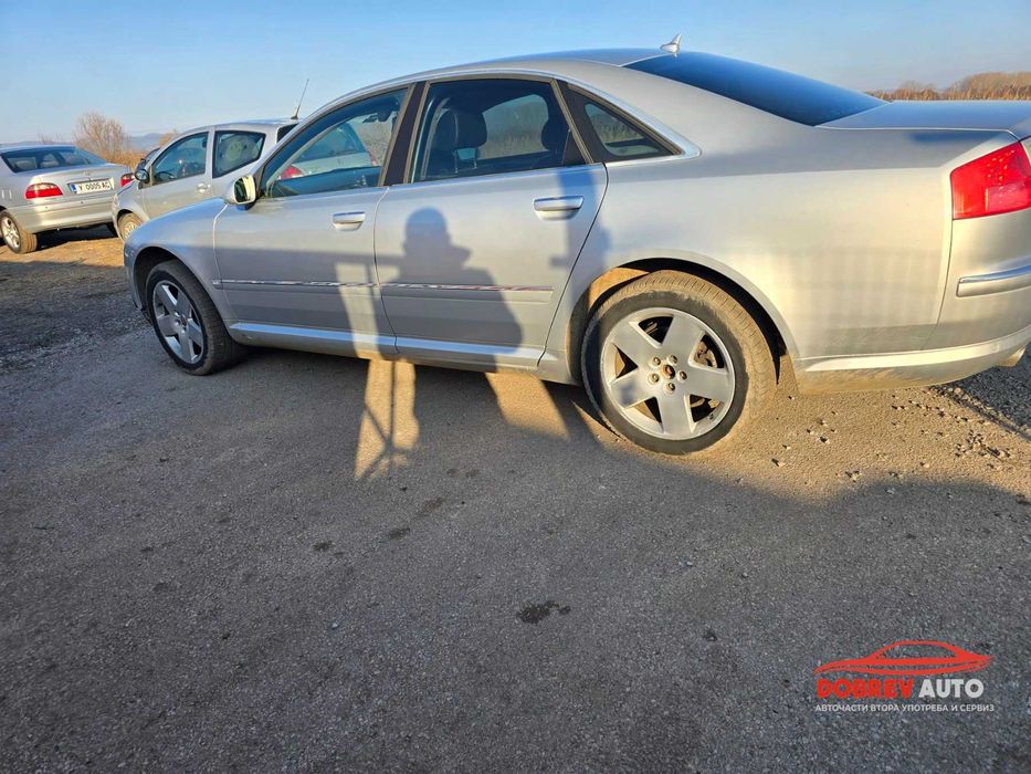 **САМО НА ЧАСТИ*** Audi A8 D3 4.2i, KeyLess GO, десен волан
