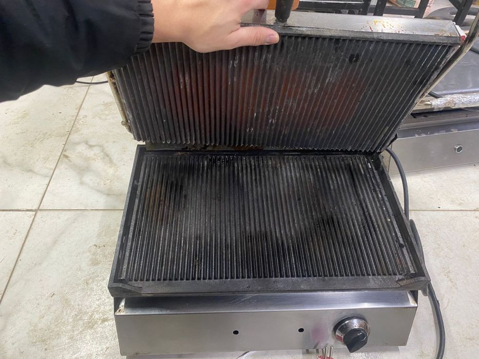 Тостер бу 2шт біреуі -50.000