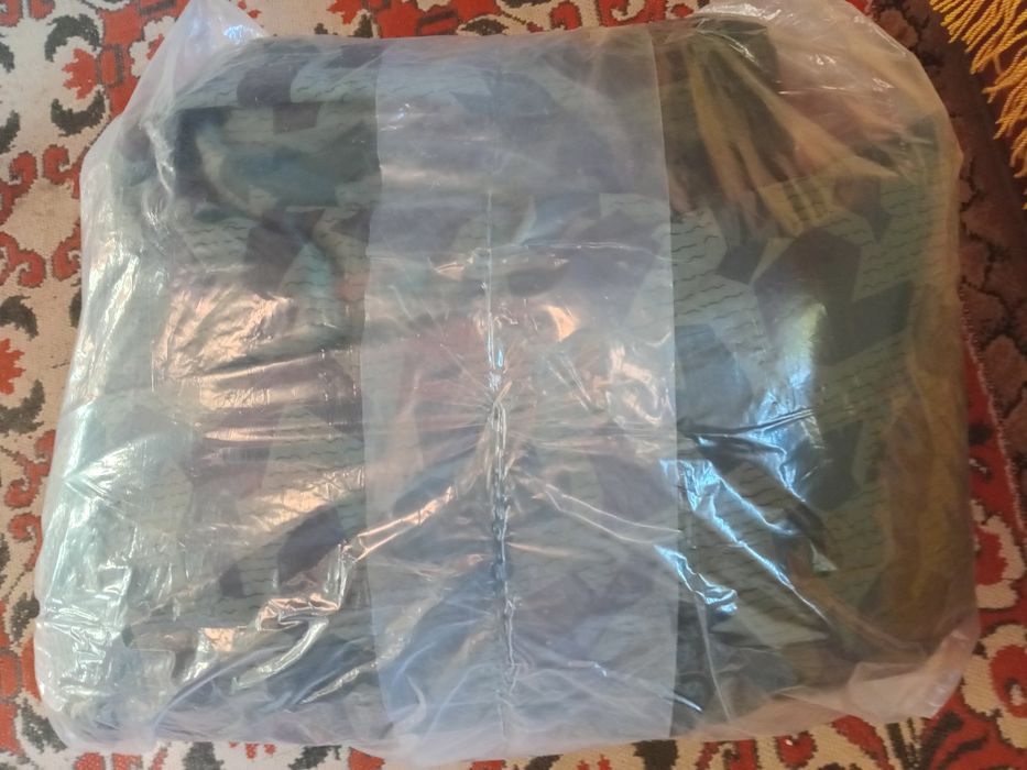 Нов комплект дрехи