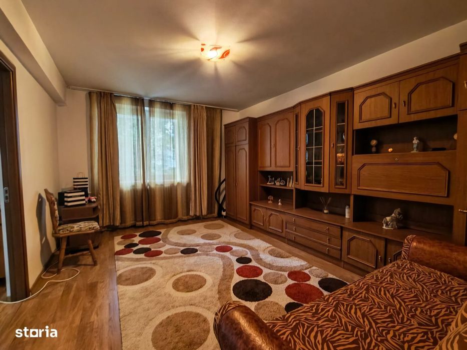 Apartament 2 camere Centru de vanzare — fotografia 1