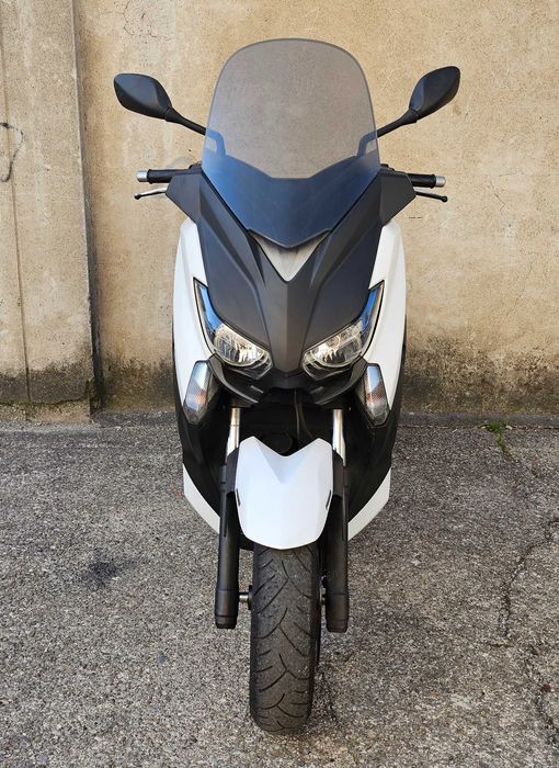 Yamaha xMax 250i ABS!