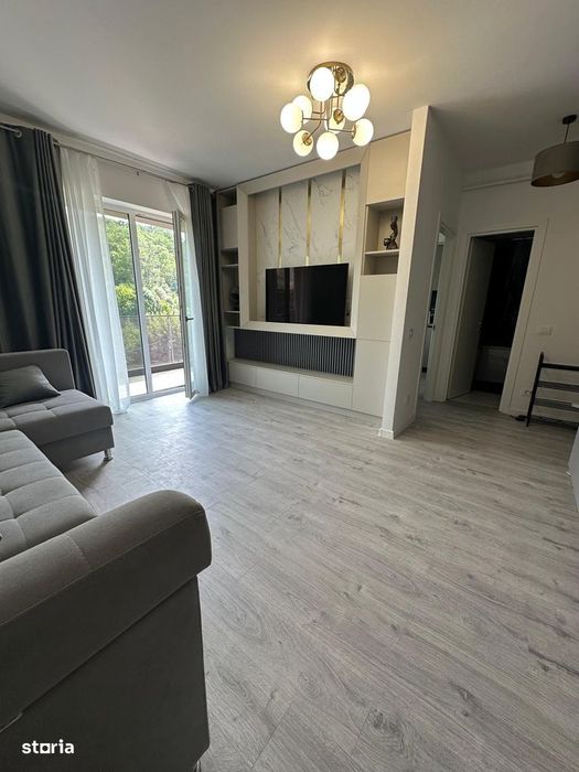 De Inchiriat Apartament Cu 1 Camera & Parcare Subterana  / 400 €/Lună
