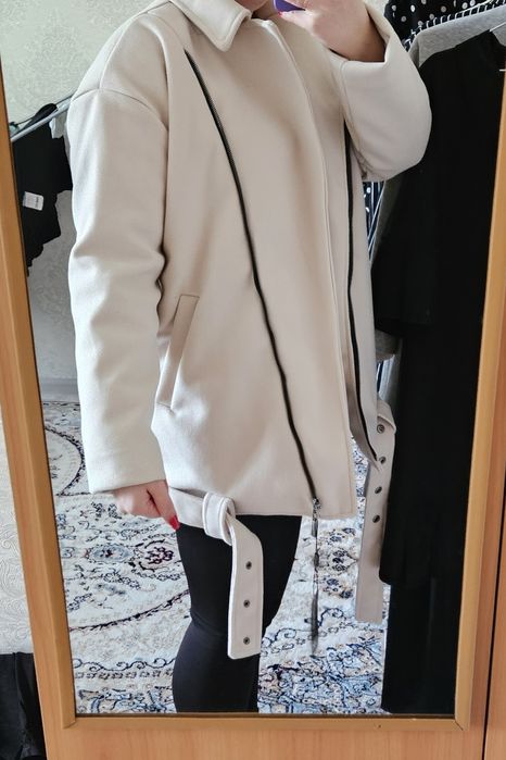 Продам новое тёплое пальто