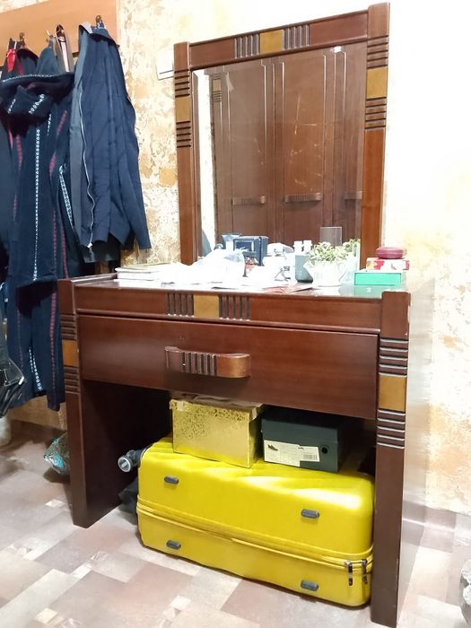 Спальный гарнитур Малайзия