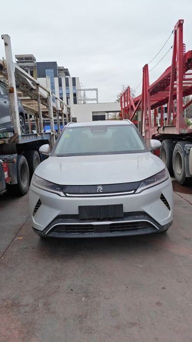 BYD Yuan Up 2025 Smart dop opsiya