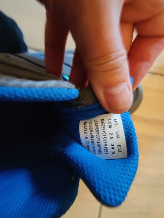 Ghete Merrell mărimea 34,5