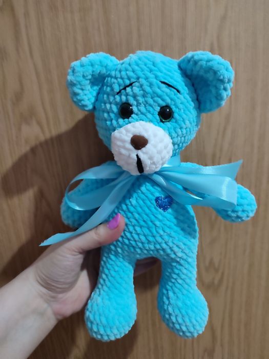 Плетена играчка мече, плетени играчки