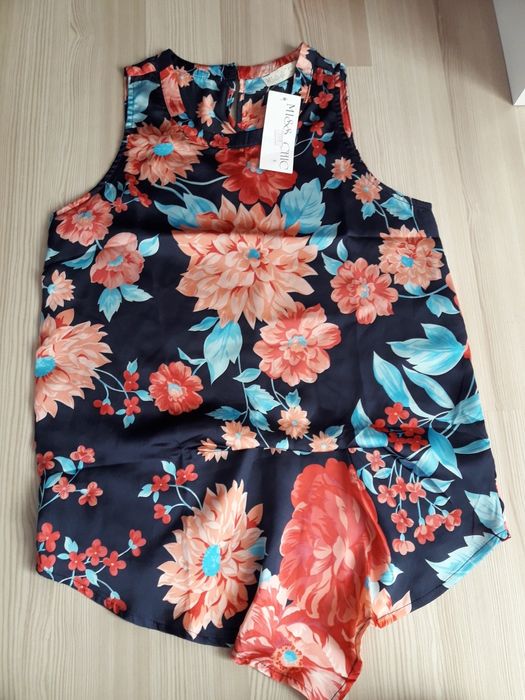 Рокля   и потник