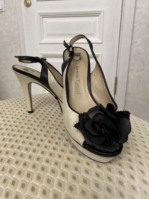 Туфли бежевые