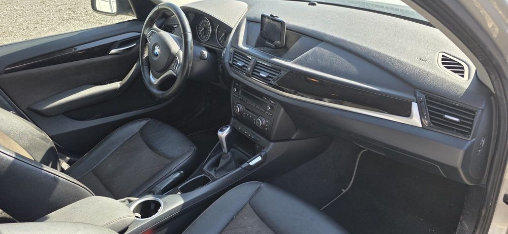 BMW X1- 18d / 2014 / Model X-Line / X-drive (4×4)