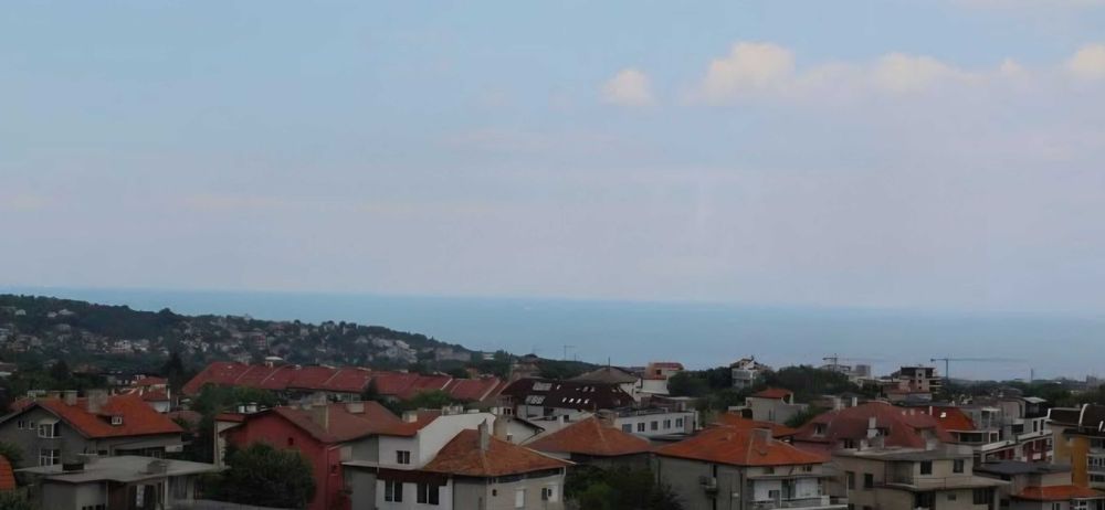 Стаи под наем с морска панорама