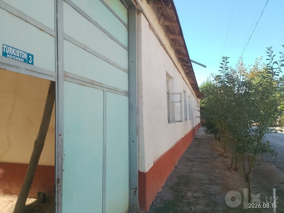 2 ta uy sotiladi qaxramon mahallasida.