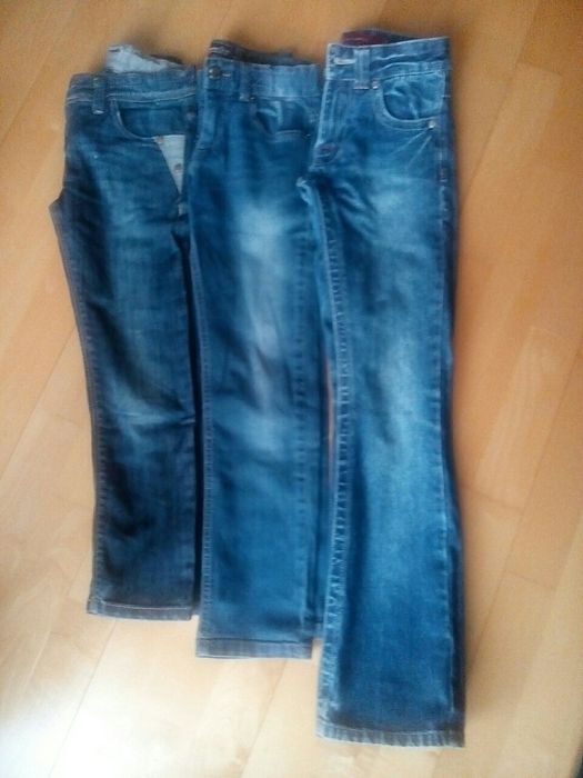 Джинсы для девочки.