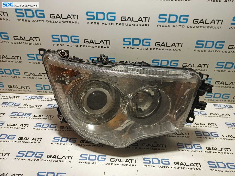 Far Dreapta EUROPA Xenon cu Lupa Mercedes Actros 2018 - Prezent [L0934