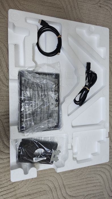 Monitor gaming Dell SE2417HGX,