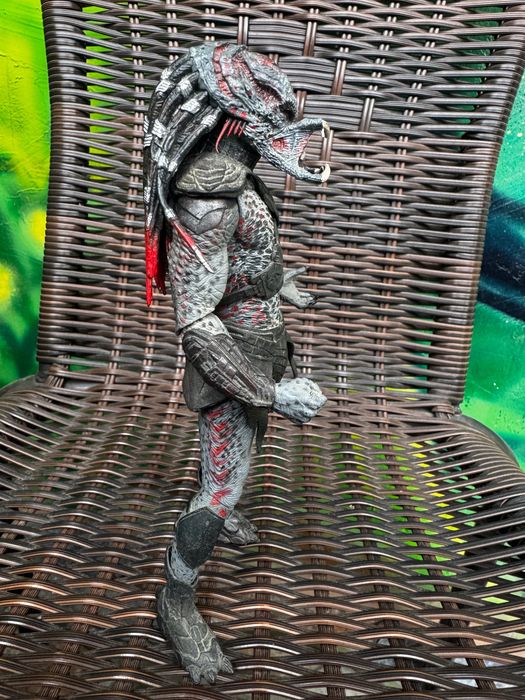 Neca berserker predator