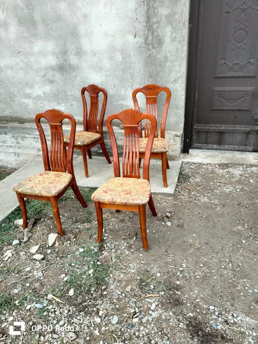 Стол стулья мебель