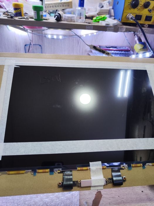 MacBook ekranlari barcha turdagi, buyurtma asosida olib kelib beramiz