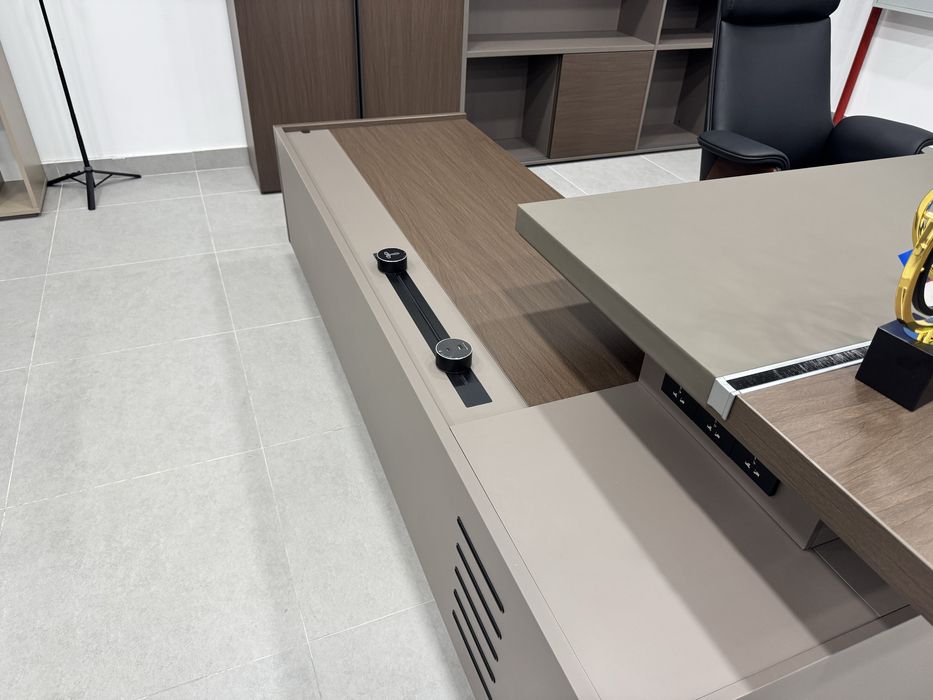 директорский офисная мебель Рахбар учун топлам