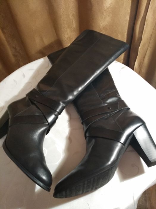 Сапоги  из натуральной кожи