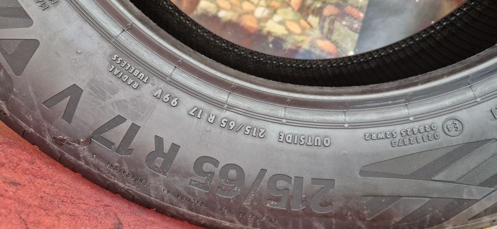Set 4 Anvelope Continental 215 65 R17 de vara . Dot 2021