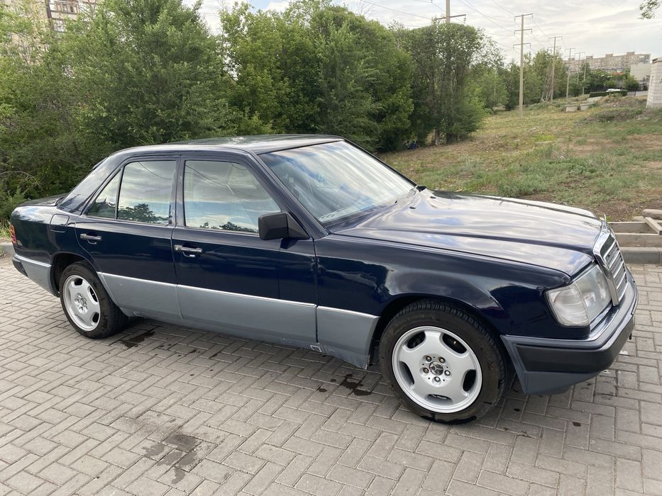Mersedes benz w124