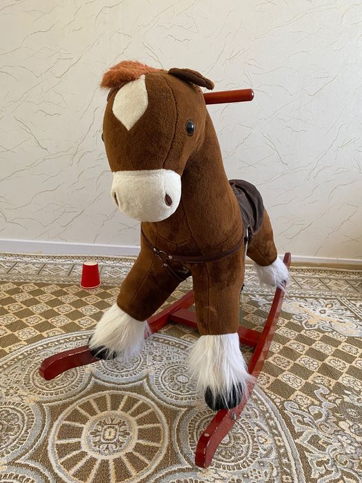 детская лошадка игрушка